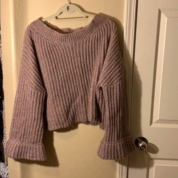 Tops - Wide length sleeve sweater